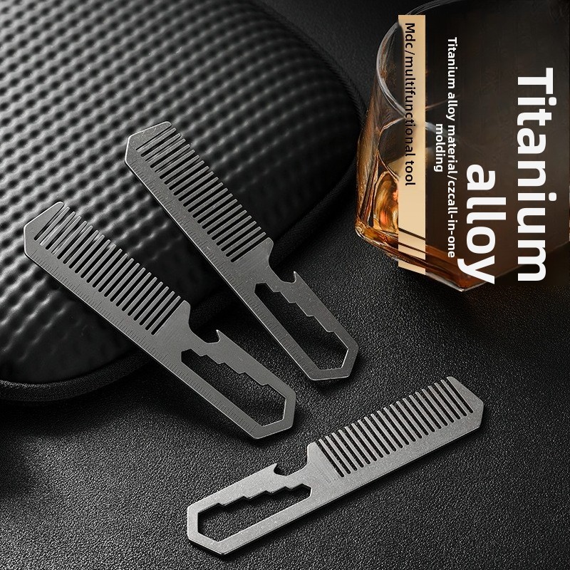 Nowy, wielofunkcyjny grzebień  – Comb Pocket Titanium recenzja i cena